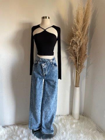 Crossover Wide Leg Jeans